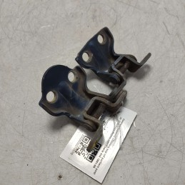 Cerniere supporti chiusure sup inf portiera post dx Mitsubishi Pajero V20 II serie 4x4 1991-99