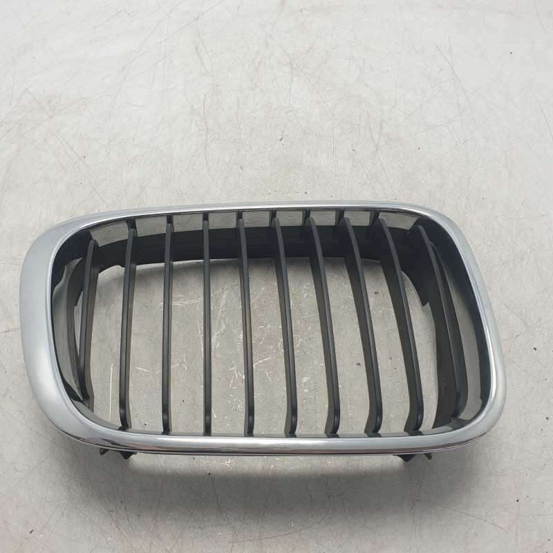 8159624 griglia presa aria mascherina radiatore Bmw E46 1998-05 anteriore lato destro