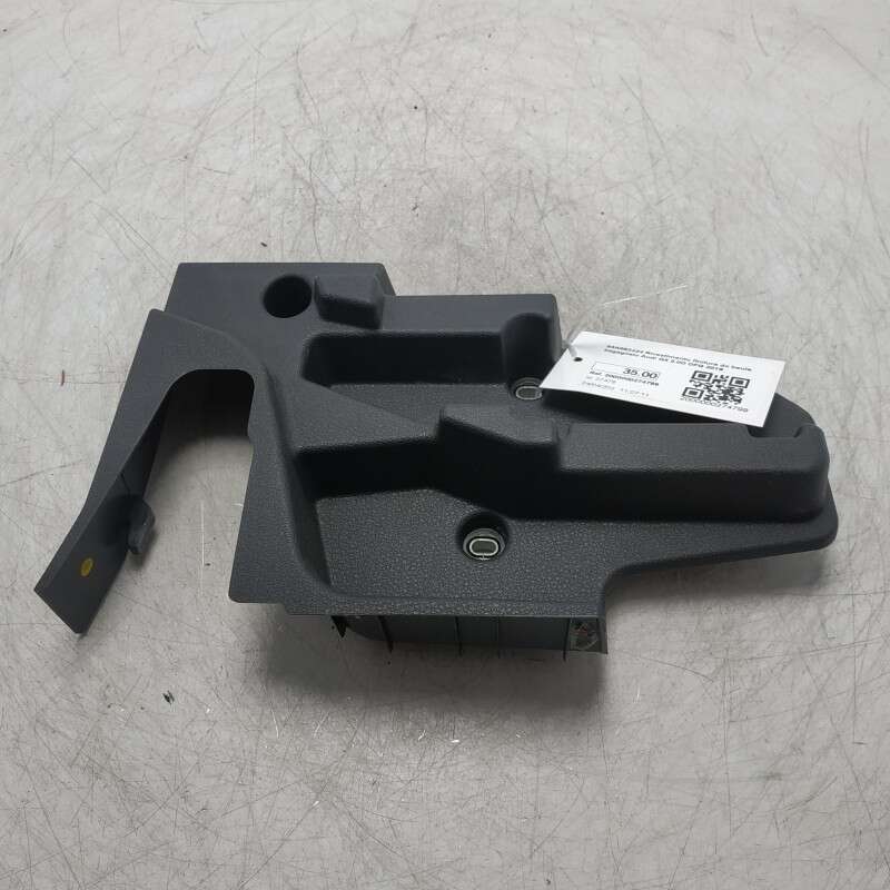 83A863424 Rivestimento finitura dx baule bagagliaio Audi Q3 2.0D DFG 2019