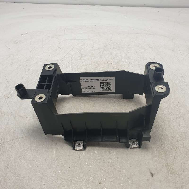 83A863531 Finitura supporto sostegno cambio int abitacolo Audi Q3 2.0D DFG 2019