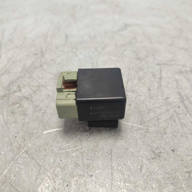 ACA3211M01 Rele' centralina faro YAMAHA RJ01 4BR 600cc 1999