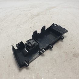 83B867256 Interruttore pulsante alzavetro ant dx Audi Q3 2.0D DFG 2019