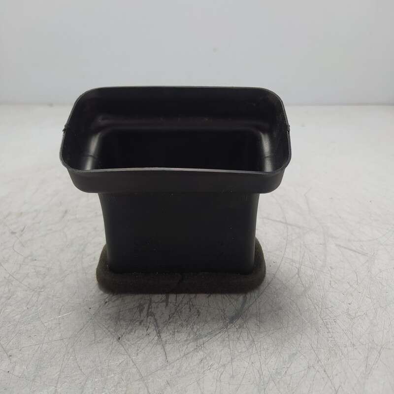 83A857042 tubo condotto aerazione abitacolo Audi Q3 2.0D DFG 2019