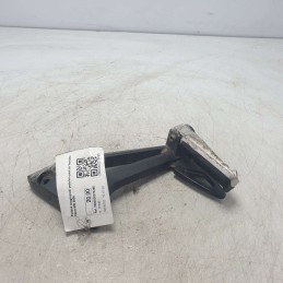 Pedana poggiapiedi pedalino post dx Yamaha Fazer 600 2006