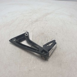Pedana poggiapiedi pedalino post dx Yamaha Fazer 600 2006