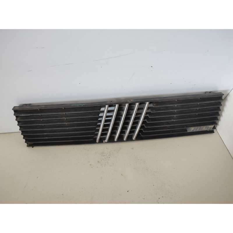 MASCHERINA CALANDRA FIAT PANDA 750 1000 1986-90 USATA POS P1B1