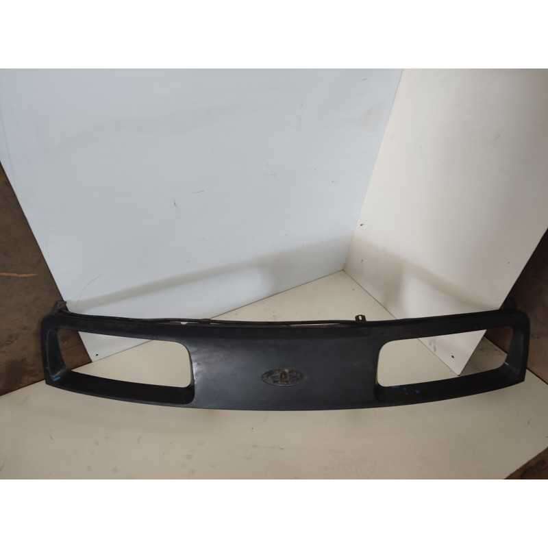 MASCHERINA CALANDRA FORD SIERRA 3/5 PORTE 1987-93 USATA ANTRACITE