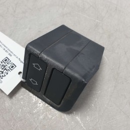 Interruttore pulsanti alzavetro ant dx Peugeot 205 automatico 1.6b BDY 2000 