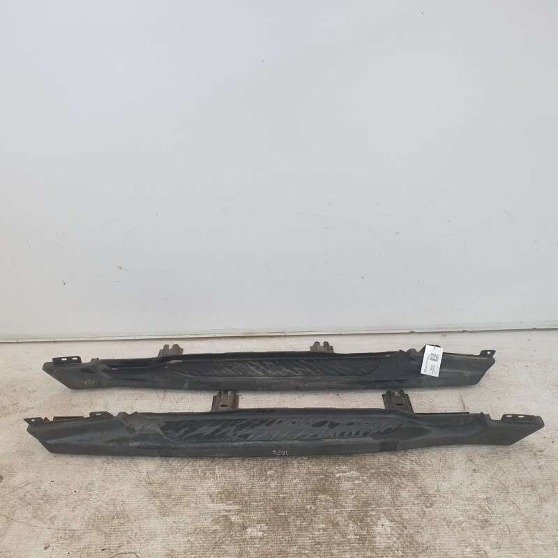 Pedane sottoporta coppia laterale dx sx Ssangyong Korando KJ II 4x4 1996-06