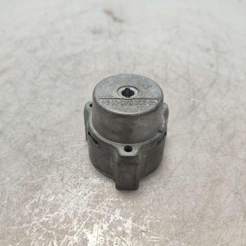 2025450104 starter interruttore connettore accensione Mercedes W201 C123 W124 A124 C124 R170 Classe E 190