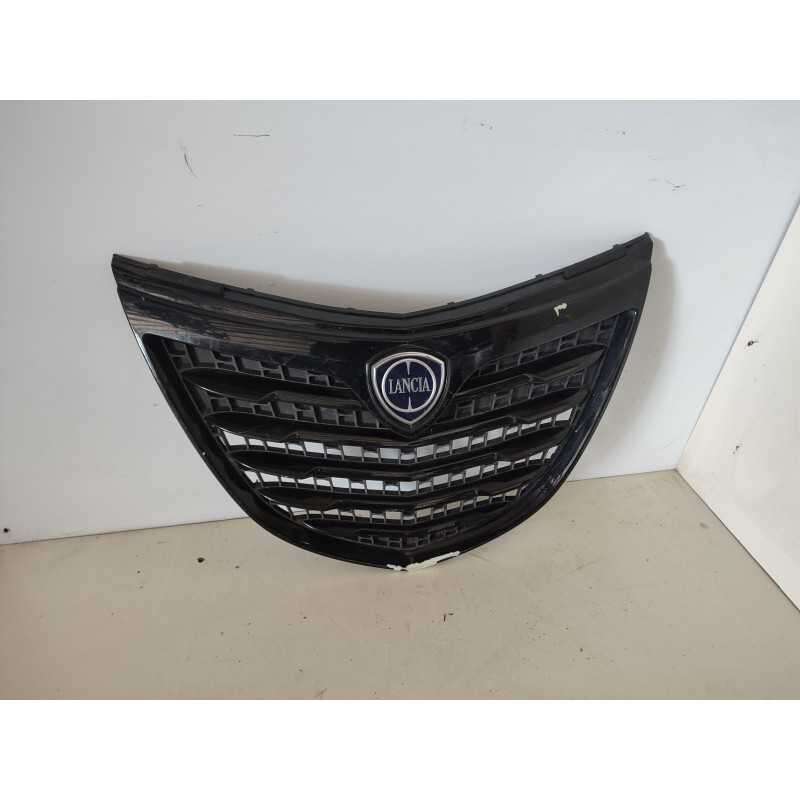 MASCHERINA CALANDRA LANCIA YPSILON 2011-23 735561896 735553858 NERO USATA POS P1B41