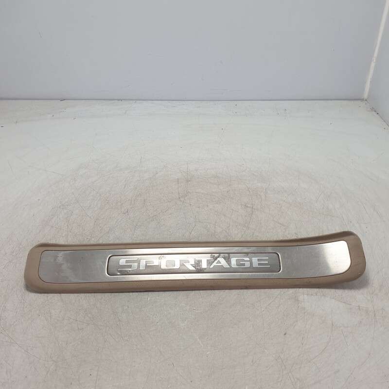 85886-1F000 battitacco modanatura gradino Kia Sportage 2.0d D4EA 2007 posteriore sinistra