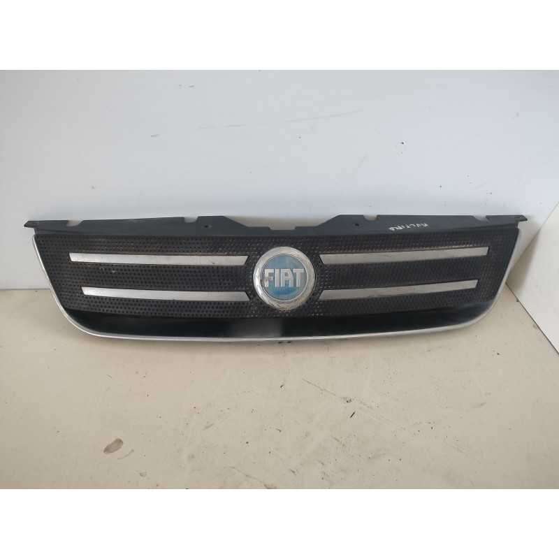 MASCHERINA CALANDRA FIAT MULTIPLA 2° SERIE 2006 51722599 USATA POS P1B42