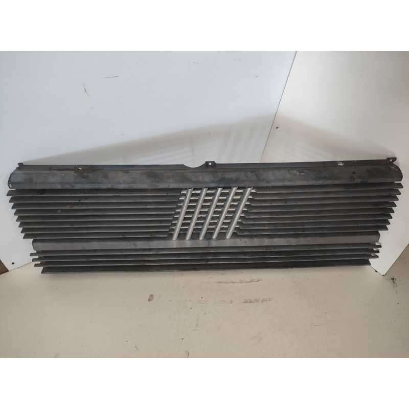 MASCHERINA CALANDRA FIAT DUCATO 1983-94 140704510 USATA CON DIFETTO POS P1B0