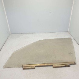 43r-000464 Vetro scendente...
