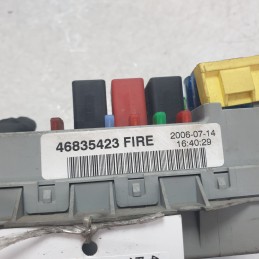 46835423 centralina ecu body computer scatola portafusibili Fiat Punto 2° serie 188 1.2 benzina 1999-04
