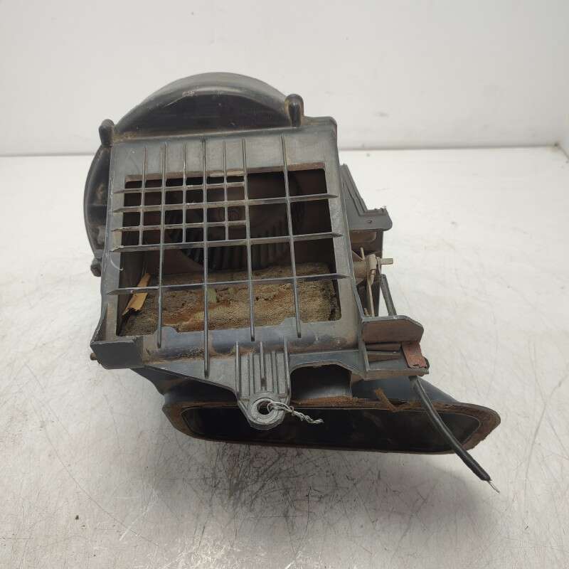 87130-90K02 Ventola stufa convogliatore Toyota Land Cruiser J7 4X4 1984