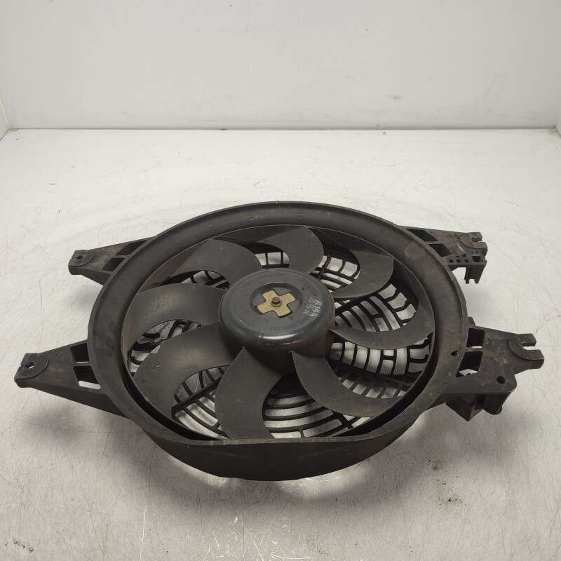 A005143 elettroventola ventola raffreddamento Kia Sorento 2.5 CRDI 2006 radiatore clima