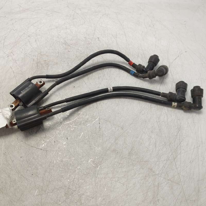 4BR-00883 Bobine accensione pipetta candela YAMAHA RJ01 4BR 600cc 1999
