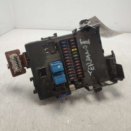 Centralina scatola portafusibili Nissan Terrano II 2.7 TD 1993-05 supporto danneggiato