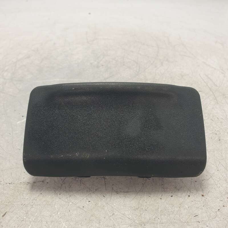 MR489307 posacenere post console centrale Mitsubishi Pajero V60 1999-06 DiD