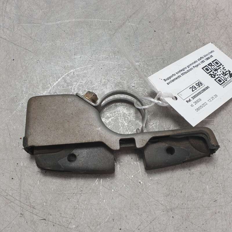 Supporto sostegno gommato staffa blocchetto avviamento Mitsubishi Pajero V60 1999-06