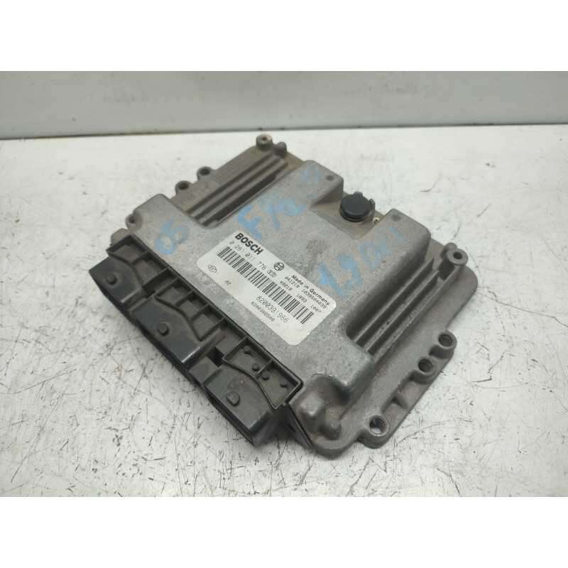 8200391966 CENTRALINA MOTORE RENAULT MEGANE SCENIC 1.9 2005 BOSCH 0281011776