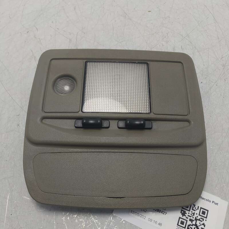 08813000 Plafoniera luce interno abitacolo Fiat Punto 1.2 188 1999-11