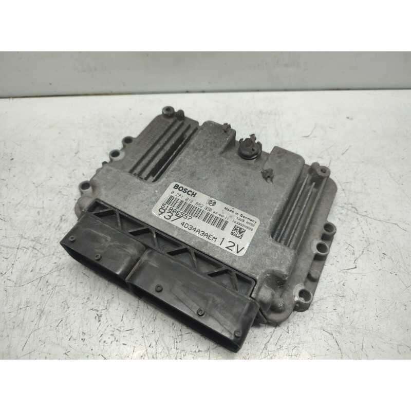 CENTRALINA MOTORE ALFA ROMEO 147 1.9 JTD BOSCH 0281012882 51806557 USATA