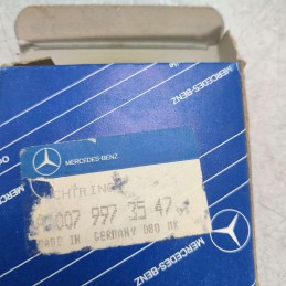 A0079973547 paraolio anello di tenuta ruota post Mercedes W114 W115 C123 epoca