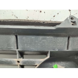 MASCHERINA CALANDRA FIAT 16 SEDICI 2006-09 71741-79JA USATA POS P1B37