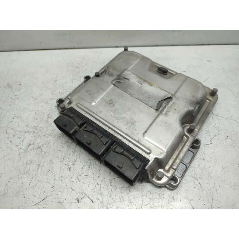 CENTRALINA MOTORE RENAULT MEGANE SCENIC 1.9 DCI BOSCH 0281010819 8200039569 USATA