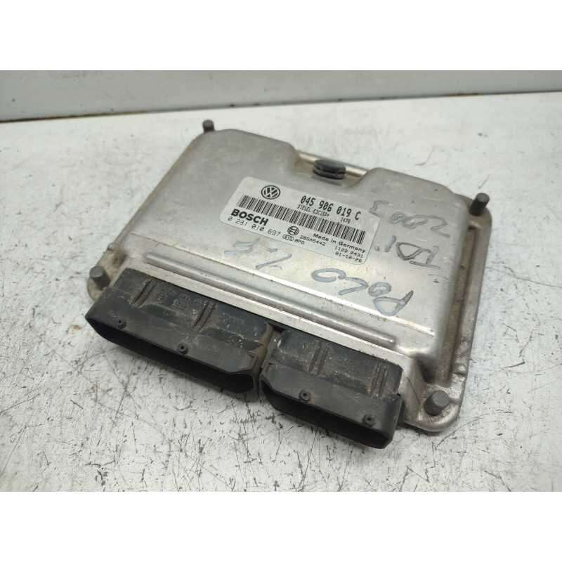 CENTRALINA MOTORE VOLKSWAGEN POLO 9N 1.4 TDI BOSCH 0281010697 045906019C USATA