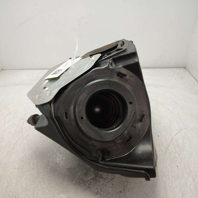 8W0133835P scatola filtro aria antipolline Audi A4 B9 Avant S-line 2.0 110 KW 2016 DEU