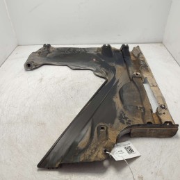 8W0825216 vassoio plastica sottoscocca Audi A4 B9 Avant S-line  2.0 110 KW 2016 post DX
