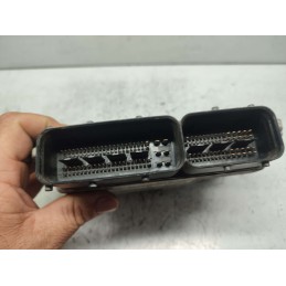 CENTRALINA MOTORE OPEL ASTRA H ZAFIRA 1.9 CDTI BOSCH 0281014452 55566279 USATA