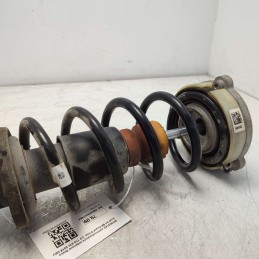 8W0031AA ammortizzatore anteriore destro Audi A4 B9 Avant S-line  2.0 110 KW 2016 DEU