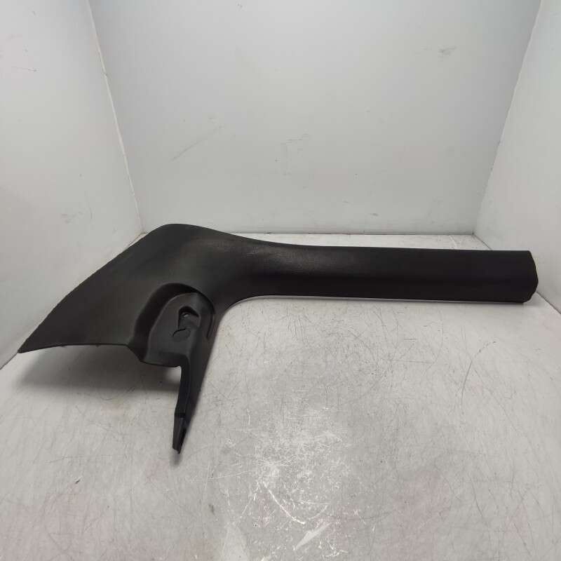 8W1867271A rivestimento interno piantone ant SX Audi A4 B9 Avant S-line 2.0 110 KW 2016 inferiore