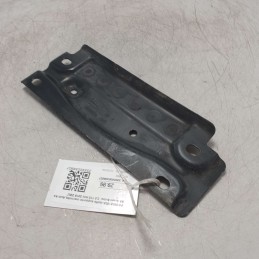 8W0803183A staffa supporto marmitta Audi A4 B9 Avant S-line  2.0 110 KW 2016 DEU