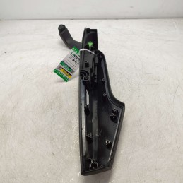 8W0867174 bracciolo poggiagomito portiera Audi A4 B9 Avant S-line  2.0 110 KW 2016 DEU ant DX