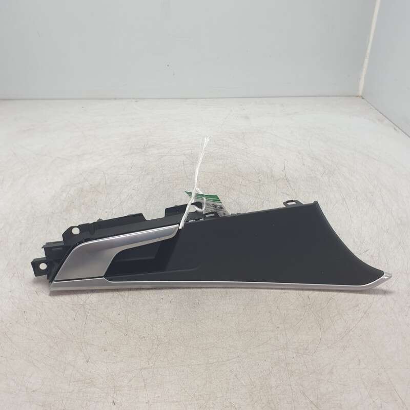 8W1959522D maniglia interna portiera Audi A4 B9 Avant S-line  2.0 110 KW 2016 DEU ant DX