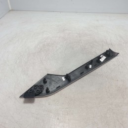 8W0867410 modanatura finitura interna portiera Audi A4 B9 Avant S-line  2.0 110 KW 2016 DEU ant DX