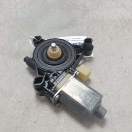 8W0959802 motorino alzavetro alzacristallo Audi A4 B9 Avant S-line  2.0 110 KW 2016 DEU anteriore destro