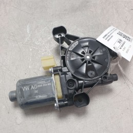 8W0959802 motorino alzavetro alzacristallo Audi A4 B9 Avant S-line  2.0 110 KW 2016 DEU anteriore destro