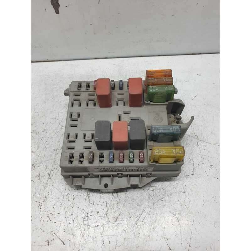 46766769 scatole relé/fusibili/ body computer Fiat Punto 2° serie 188 1.2 benzina 8V 1999-03