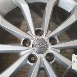 8W0601025H cerchio in lega 18 pollici  Audi A4 B9 Avant S-line  2.0 110 KW 2016 E-8.0Jx18H2 ET40 Ronal graffi da parcheggio
