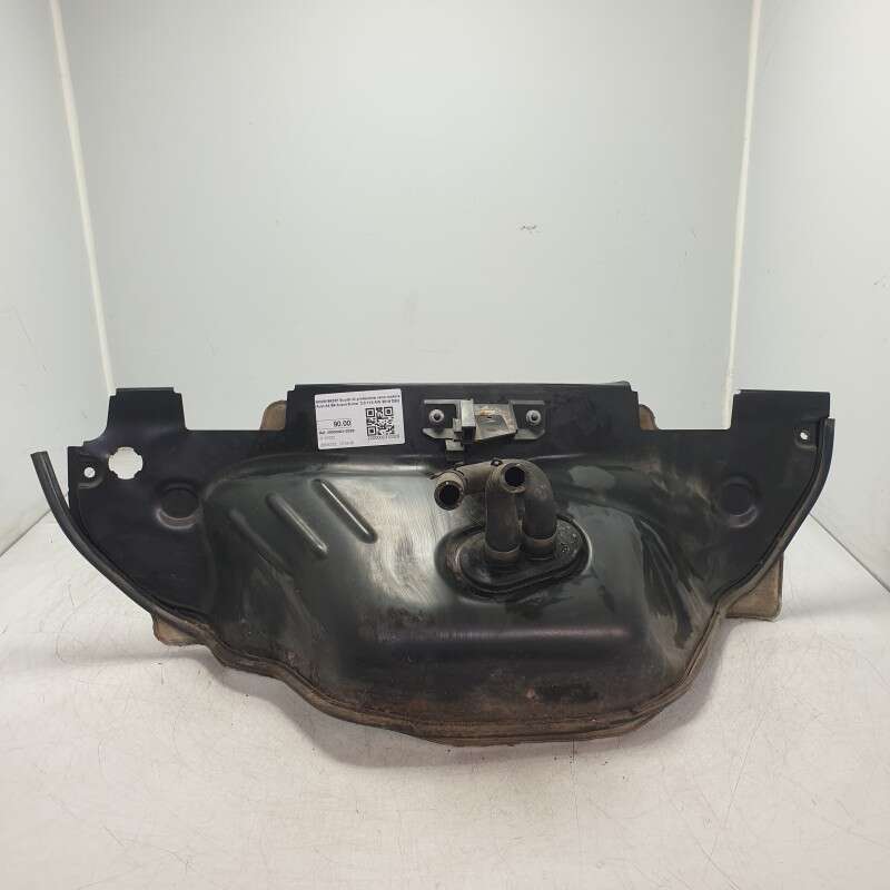8W0819523F Scudo di protezione vano motore Audi A4 B9 Avant S-line 2.0 110 KW 2016 DEU