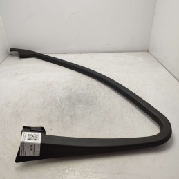 8W0867610 rivestimento cornice portiera Audi A4 B9 Avant S-line  2.0 110 KW 2016 DEU ant DX interno