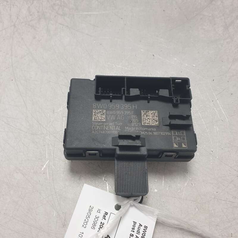 8W0959395H centralina ecu comfort portiera Audi A4 B9 Avant S-line 2.0 110 KW 2016 DEU post SX