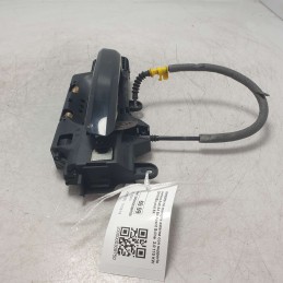 8W0837811A maniglia esterna con supporto portiera Audi A4 B9 Avant S-line  2.0 110 KW 2016 DEU post SX